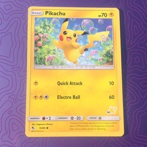 Pikachu Hidden Fates Card